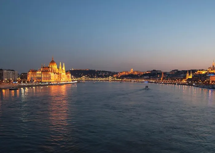 Three Corners Avenue 4*