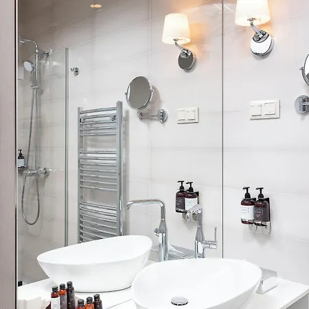 Three Corners Avenue 4* Budapest
