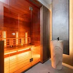 酒店 Three Corners Avenue 4*