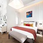 Three Corners Avenue 4*