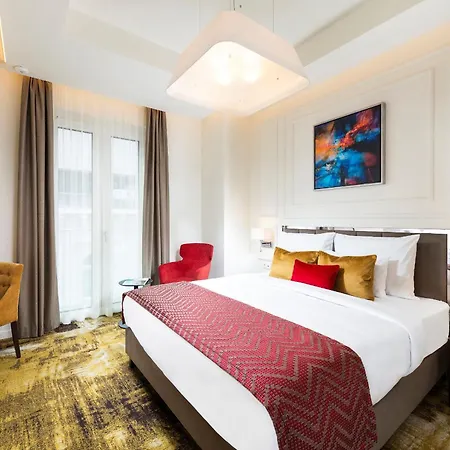 Hotel Three Corners Avenue 4*