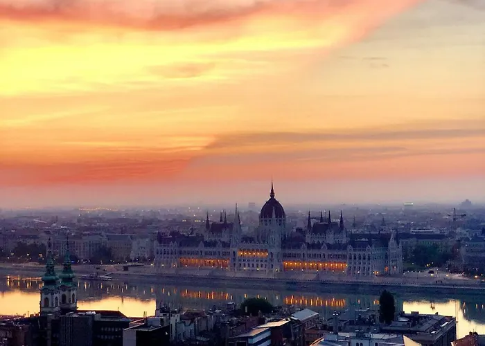 Three Corners Avenue 4*