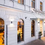 Three Corners Avenue Hotel 4*