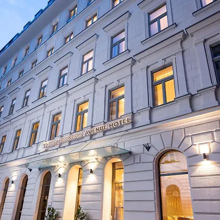 Three Corners Avenue 호텔 4*