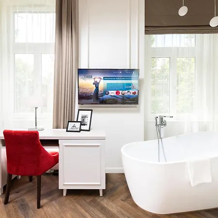 호텔 Three Corners Avenue 4*