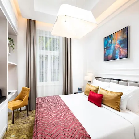 Three Corners Avenue 부다페스트