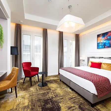 Three Corners Avenue 부다페스트