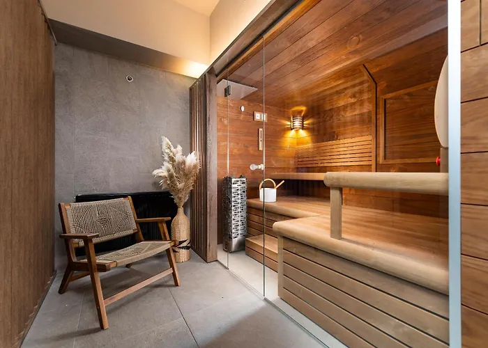 Three Corners Avenue 4* בודפשט