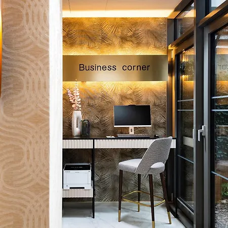 Three Corners Avenue Hotel Budapešť