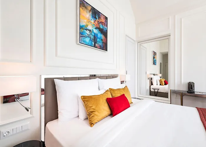 Three Corners Avenue Hotel 4*